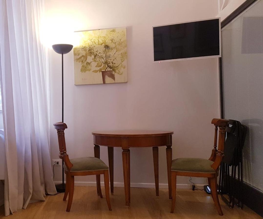 Domus Lupae -Live In The Heart Of Rome Apartment Ngoại thất bức ảnh
